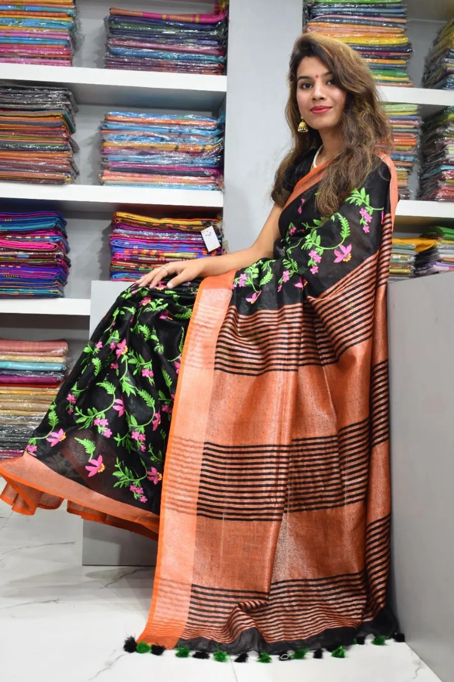 PURE LINEN JARI BORDER NEW EXCLUSIVE FLORAL EMBROIDERY WORK YARN DYED SAREES